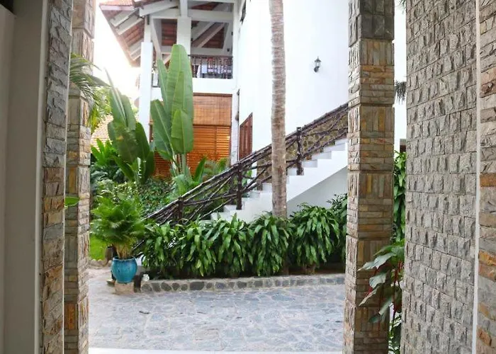 Ravenala Muine Khách sạn Phan Thiết